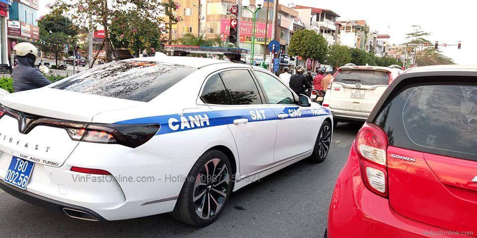 VinFast Lux A dành cho lực lượng CSGT cũng xuất hiện trong loạt ảnh này