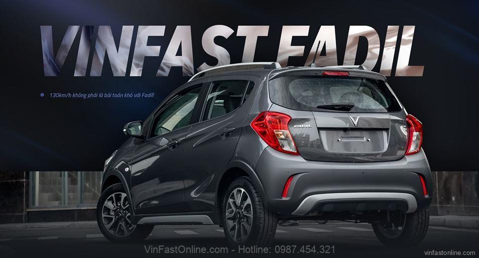 Đuôi xe VinFast Fadil Xám được sơn lại cản sau màu xám cùng màu xe
